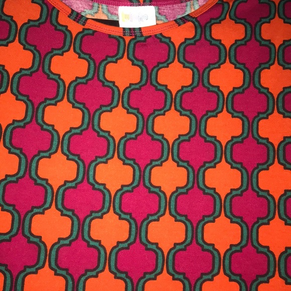 Lularoe Irma Size Medium - Picture 2 of 2